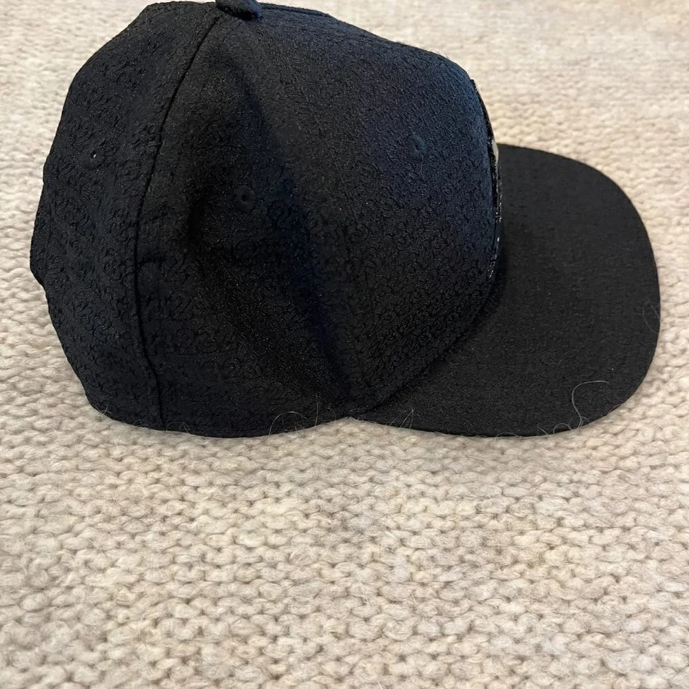 Nike AIR JORDAN Jumpman Hat Cap Metal Logo Youth Black